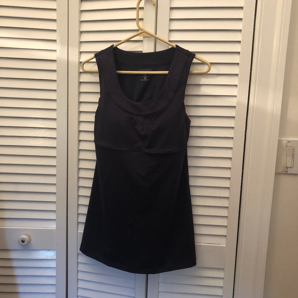 Athleta women tank, reinforced breast, bra-stye ad